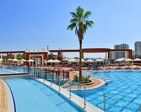 Apartman Azura Park