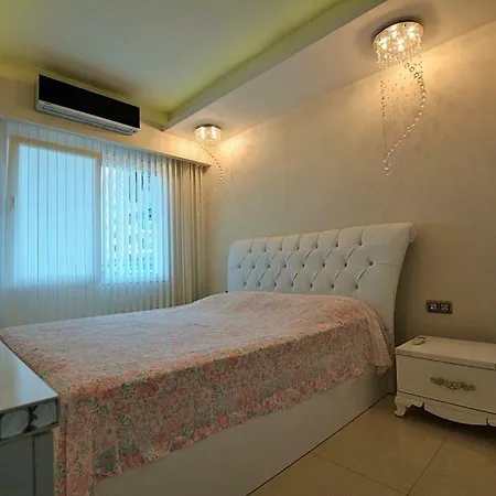 Apartman Azura Park